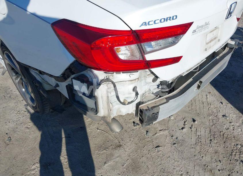 Photo 6 of 2019 Honda Accord EX (VIN 1HGCV1F48KA132551)