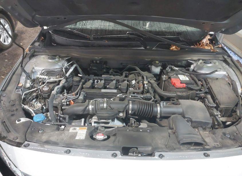 Photo 10 of 2019 Honda Accord EX (VIN 1HGCV1F48KA155666)