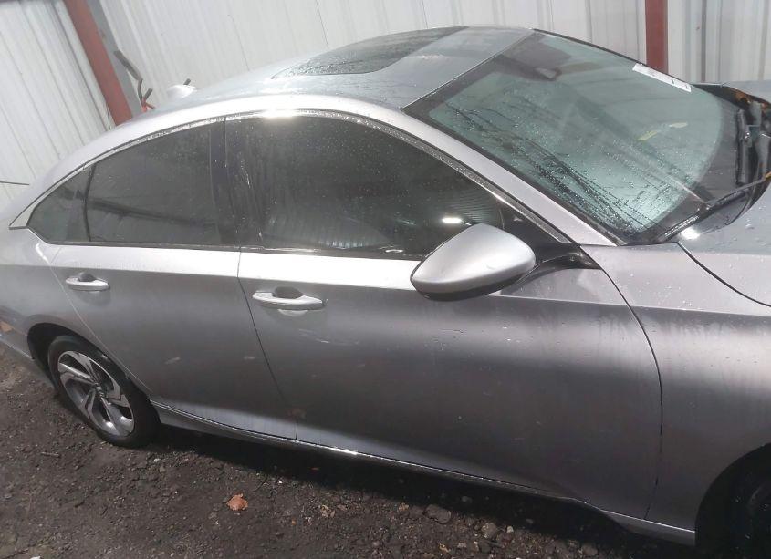 Photo 13 of 2019 Honda Accord EX (VIN 1HGCV1F48KA155666)