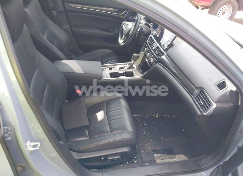 Photo 5 of 2022 Honda Accord SPORT SPECIAL EDITION (VIN 1HGCV1F48NA011930)