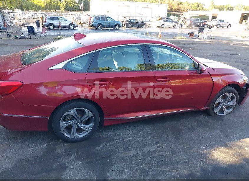 Photo 13 of 2018 Honda Accord EX (VIN 1HGCV1F49JA007847)