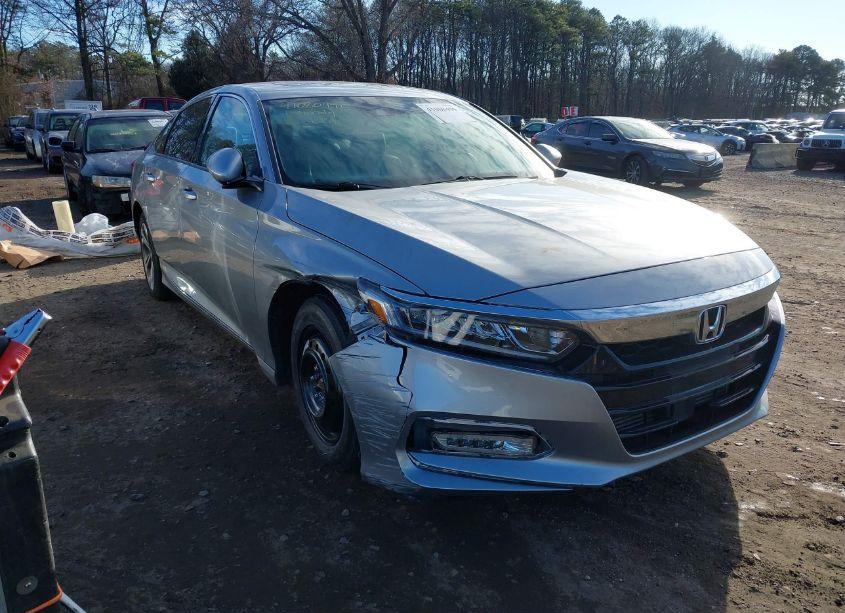 2018 Honda Accord EX (VIN 1HGCV1F49JA092964) main photo
