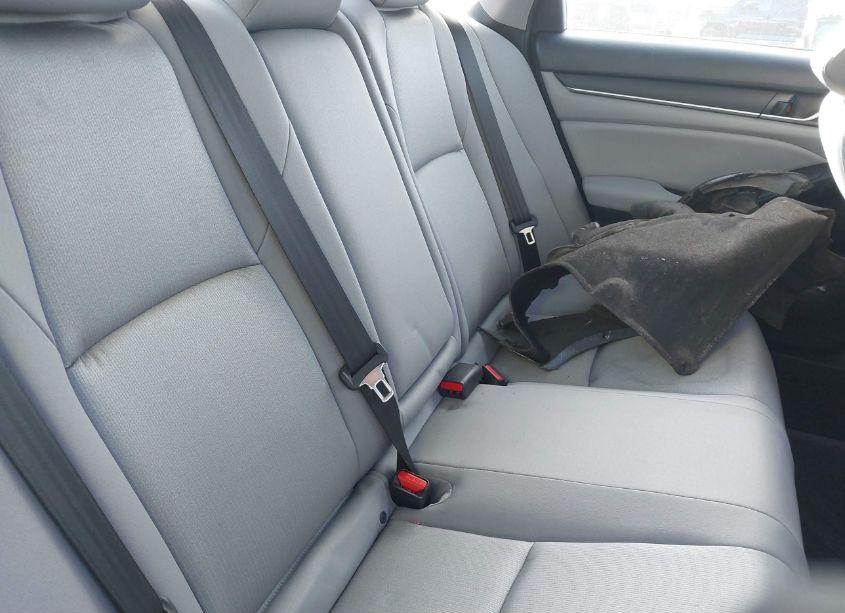 Photo 8 of 2018 Honda Accord EX (VIN 1HGCV1F49JA092964)