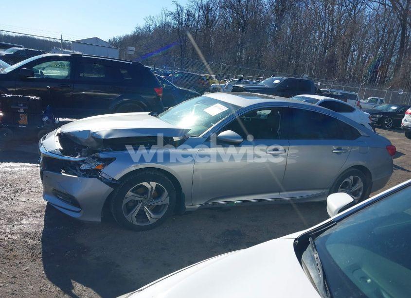 Photo 14 of 2018 Honda Accord EX (VIN 1HGCV1F49JA113795)