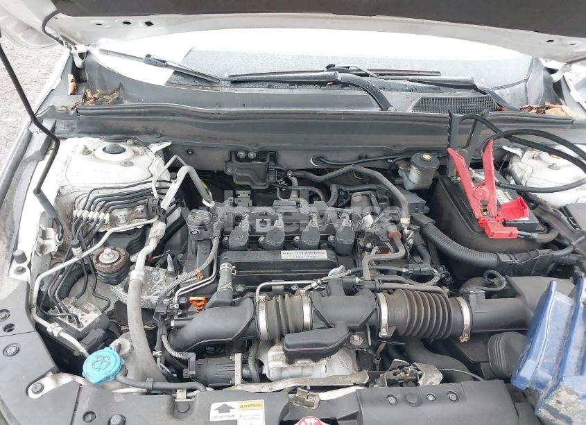Photo 12 of 2018 Honda Accord EX (VIN 1HGCV1F49JA197049)