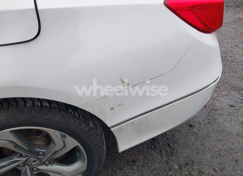 Photo 19 of 2018 Honda Accord EX (VIN 1HGCV1F49JA197049)