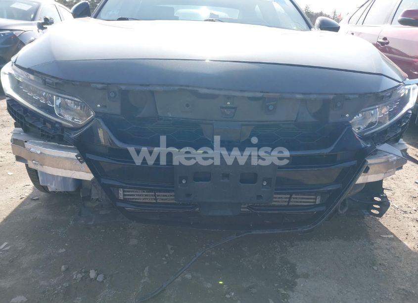 Photo 18 of 2019 Honda Accord EX (VIN 1HGCV1F49KA021832)