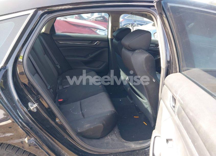 Photo 8 of 2019 Honda Accord EX (VIN 1HGCV1F49KA021832)