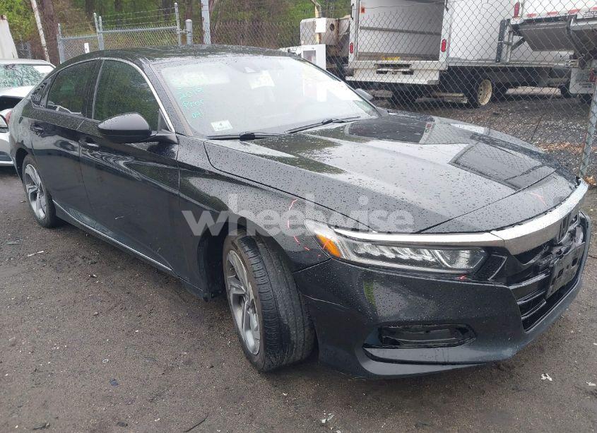 2019 Honda Accord EX (VIN 1HGCV1F49KA025735) main photo