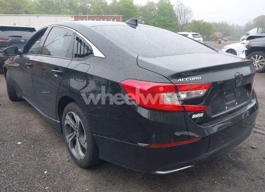 Photo 3 of 2019 Honda Accord EX (VIN 1HGCV1F49KA025735)