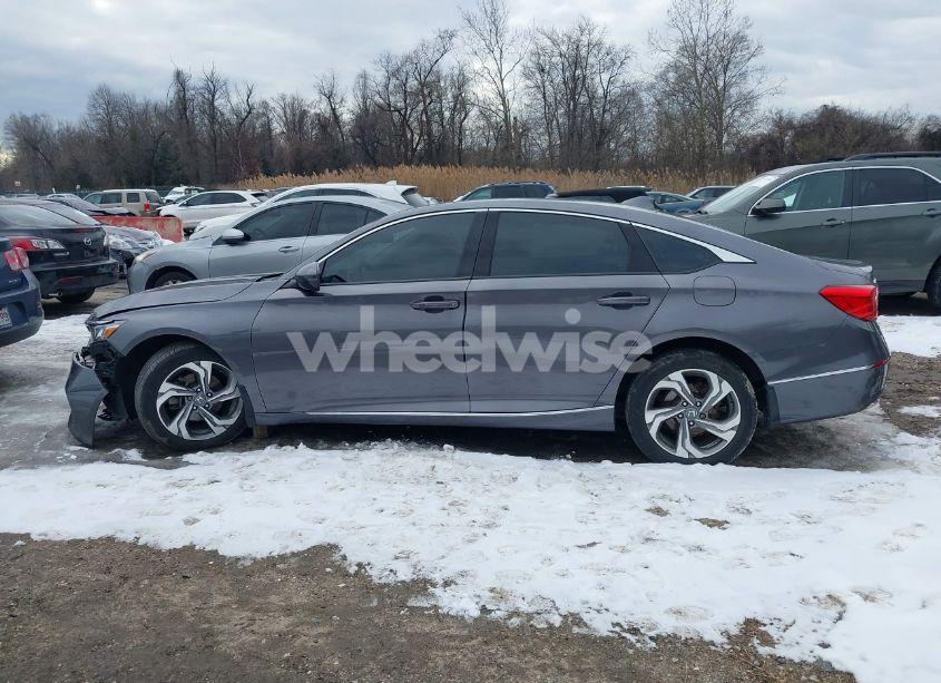 Photo 15 of 2019 Honda Accord EX (VIN 1HGCV1F49KA102636)