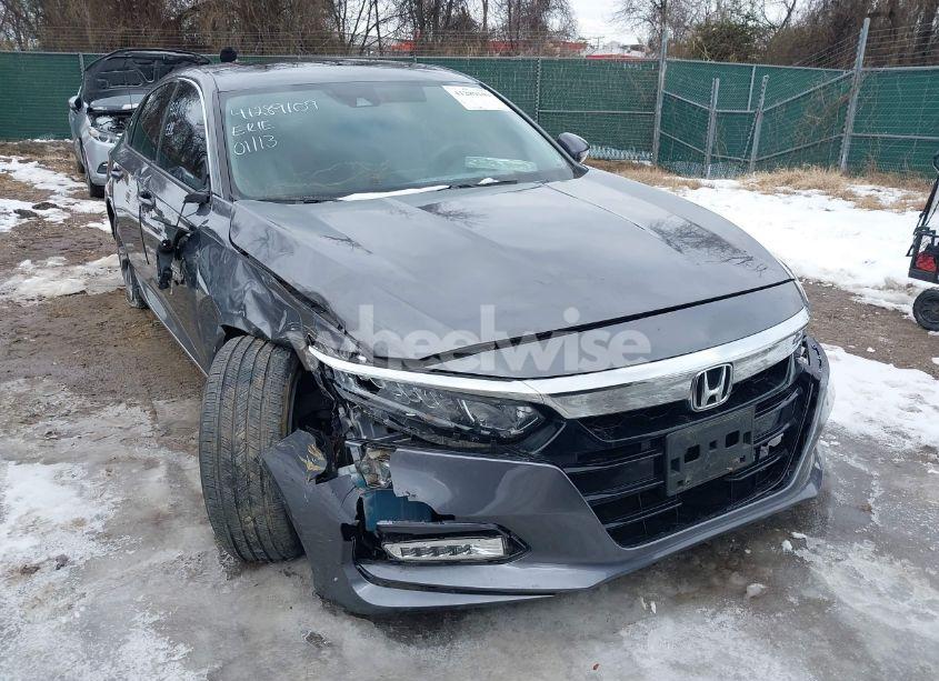 Photo 6 of 2019 Honda Accord EX (VIN 1HGCV1F49KA102636)