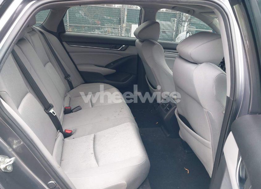 Photo 8 of 2019 Honda Accord EX (VIN 1HGCV1F49KA102636)