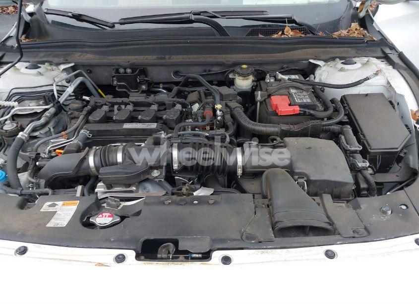 Photo 10 of 2019 Honda Accord EX (VIN 1HGCV1F49KA138469)