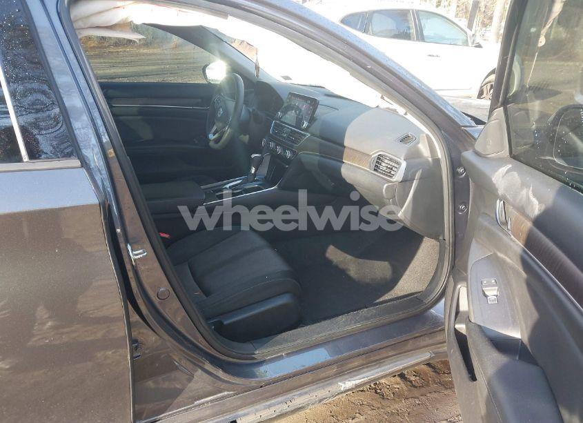Photo 5 of 2020 Honda Accord EX (VIN 1HGCV1F49LA060311)