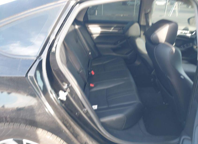 Photo 8 of 2022 Honda Accord SPORT SE (VIN 1HGCV1F49NA038795)