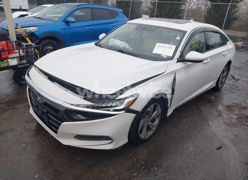 Photo 2 of 2018 Honda Accord EX (VIN 1HGCV1F4XJA032479)