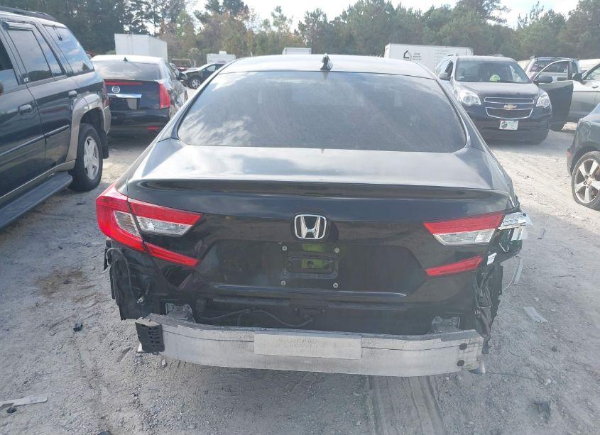 Photo 16 of 2018 Honda Accord EX (VIN 1HGCV1F4XJA037861)