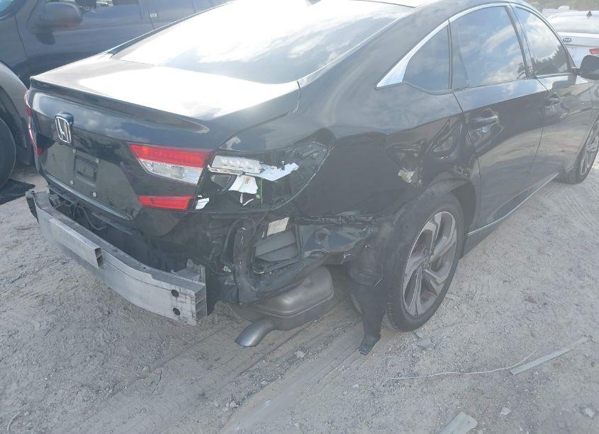 Photo 6 of 2018 Honda Accord EX (VIN 1HGCV1F4XJA037861)