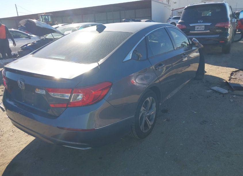 Photo 4 of 2018 Honda Accord EX (VIN 1HGCV1F4XJA087417)
