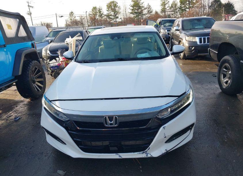 Photo 12 of 2018 Honda Accord EX (VIN 1HGCV1F4XJA138270)