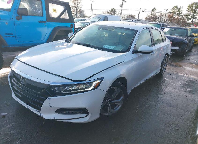 Photo 2 of 2018 Honda Accord EX (VIN 1HGCV1F4XJA138270)
