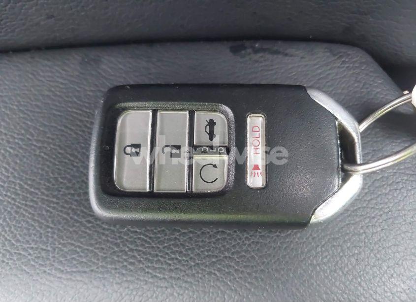 Photo 11 of 2018 Honda Accord EX (VIN 1HGCV1F4XJA171396)