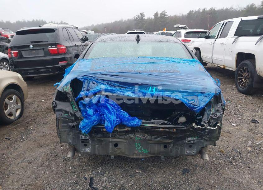 Photo 17 of 2018 Honda Accord EX (VIN 1HGCV1F4XJA171396)