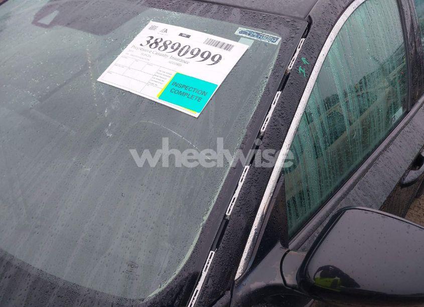 Photo 18 of 2018 Honda Accord EX (VIN 1HGCV1F4XJA171396)