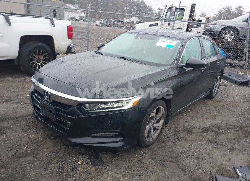 Photo 2 of 2018 Honda Accord EX (VIN 1HGCV1F4XJA171396)