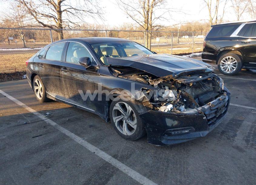 2018 Honda Accord EX (VIN 1HGCV1F4XJA254410) main photo