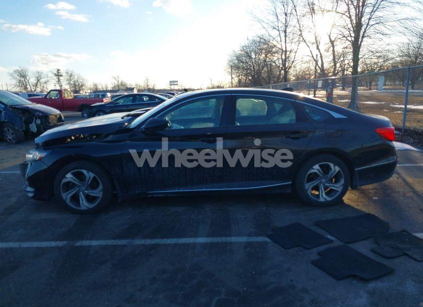 Photo 14 of 2018 Honda Accord EX (VIN 1HGCV1F4XJA254410)