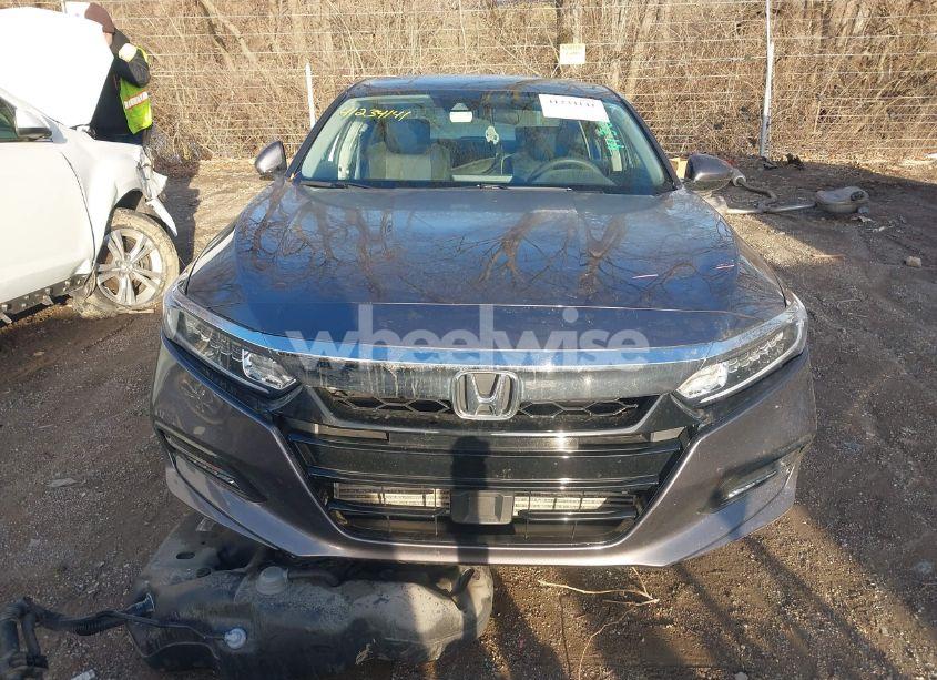 Photo 13 of 2019 Honda Accord EX (VIN 1HGCV1F4XKA078606)