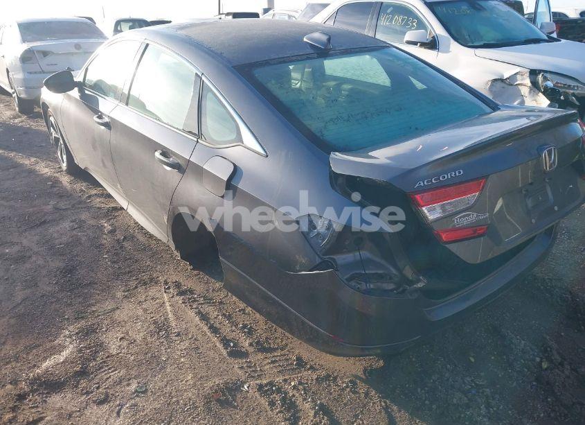 Photo 3 of 2019 Honda Accord EX (VIN 1HGCV1F4XKA078606)