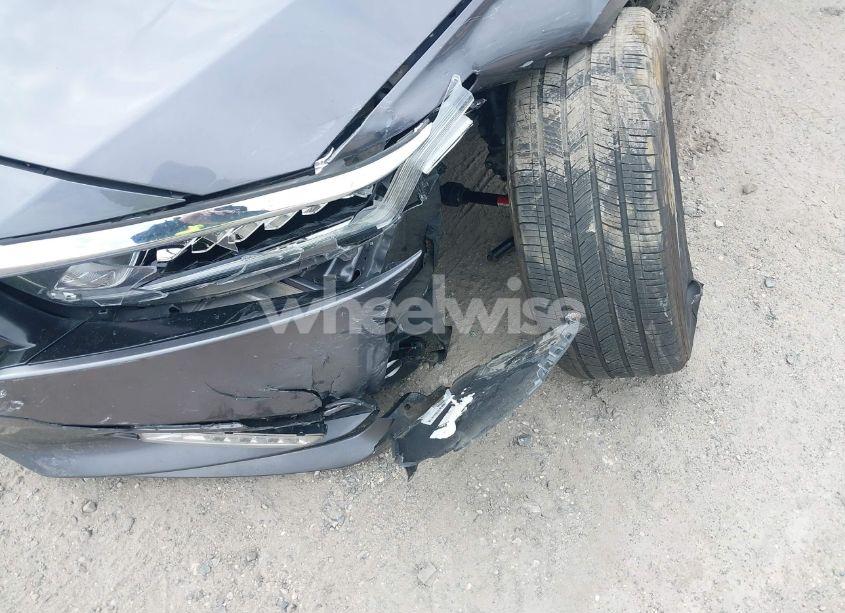 Photo 16 of 2020 Honda Accord EX (VIN 1HGCV1F4XLA014535)