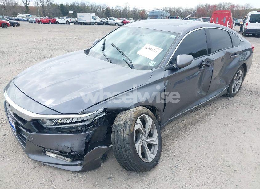 Photo 2 of 2020 Honda Accord EX (VIN 1HGCV1F4XLA014535)