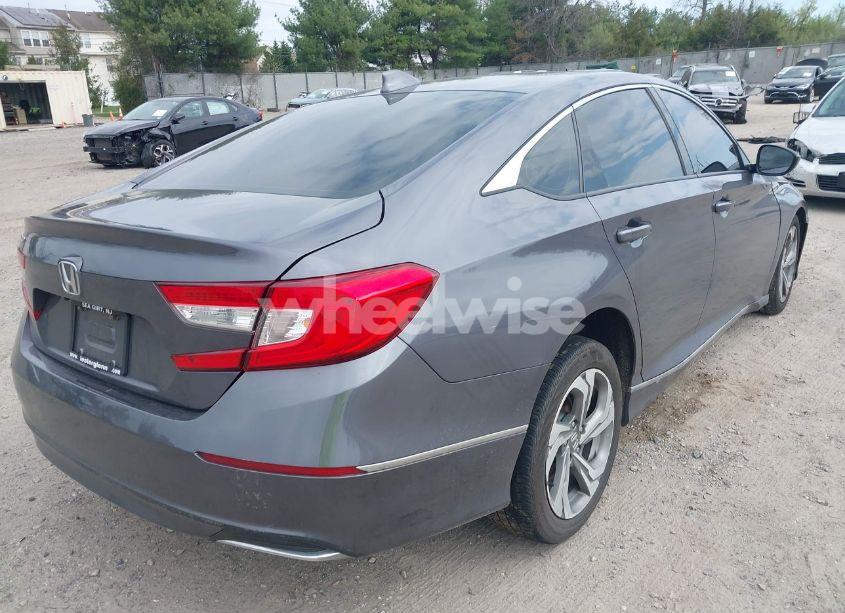 Photo 4 of 2020 Honda Accord EX (VIN 1HGCV1F4XLA014535)
