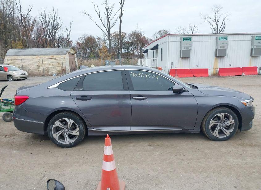 Photo 14 of 2020 Honda Accord EX (VIN 1HGCV1F4XLA026412)