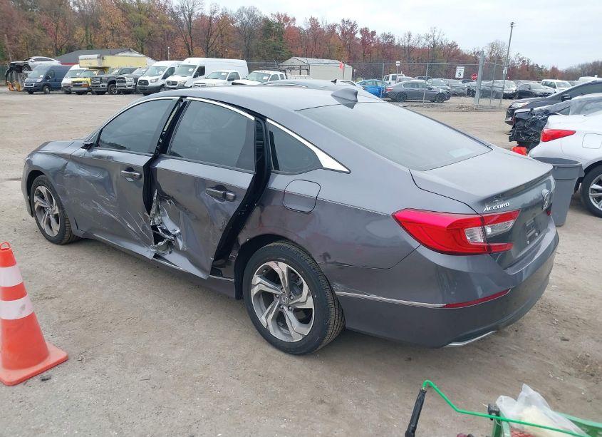 Photo 3 of 2020 Honda Accord EX (VIN 1HGCV1F4XLA026412)