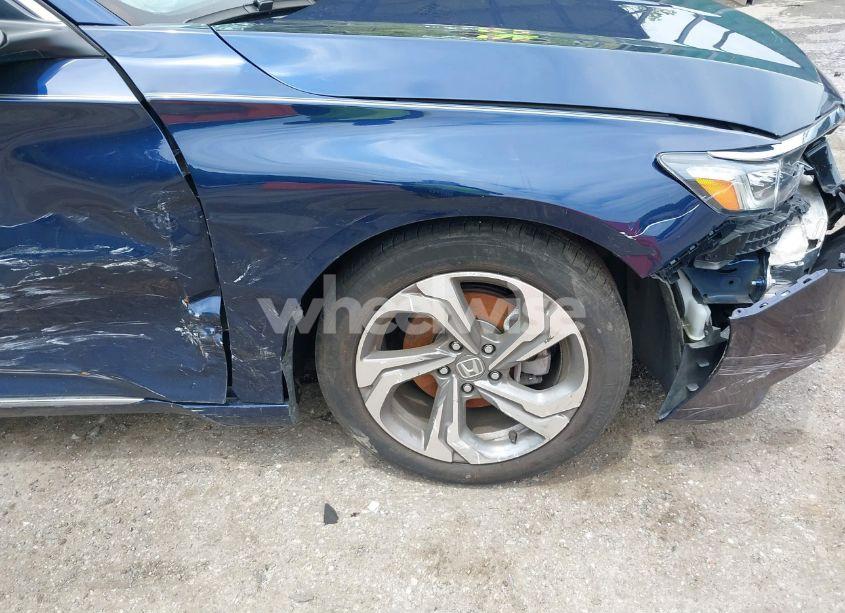 Photo 18 of 2020 Honda Accord EX (VIN 1HGCV1F4XLA030959)