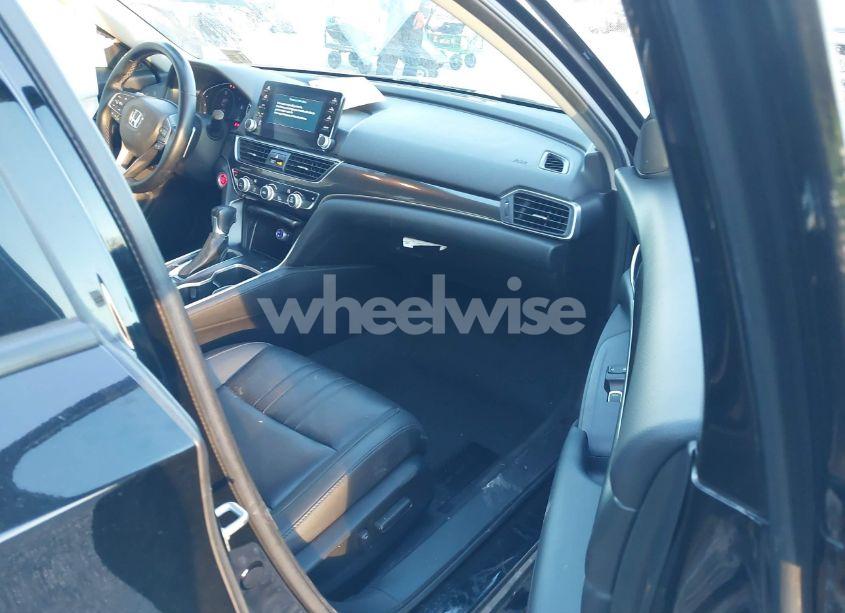 Photo 5 of 2021 Honda Accord SPORT SPECIAL EDITION (VIN 1HGCV1F4XMA043678)