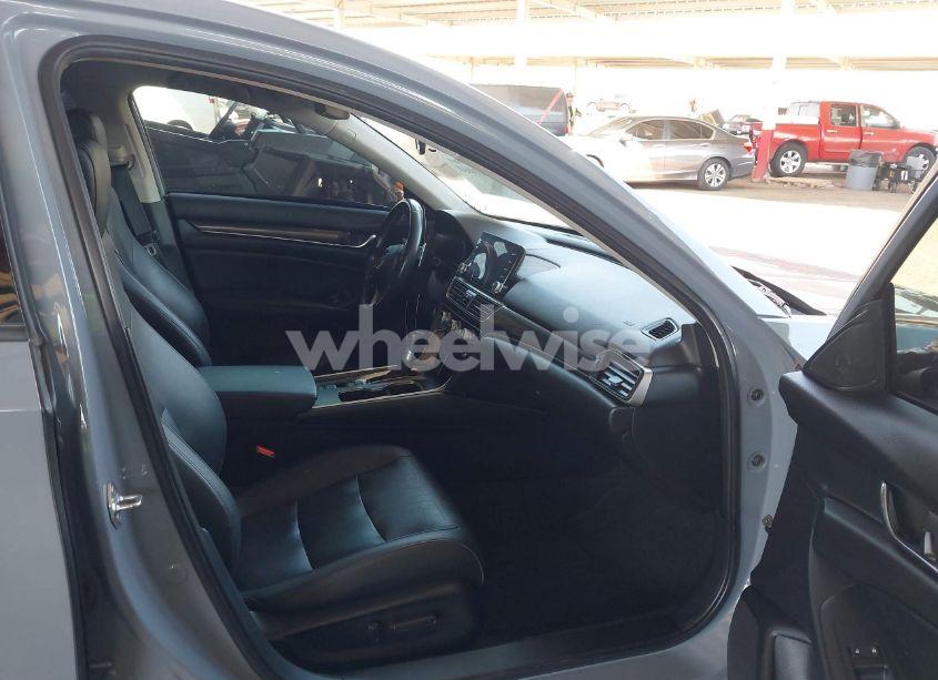 Photo 5 of 2021 Honda Accord SPORT SPECIAL EDITION (VIN 1HGCV1F4XMA118329)