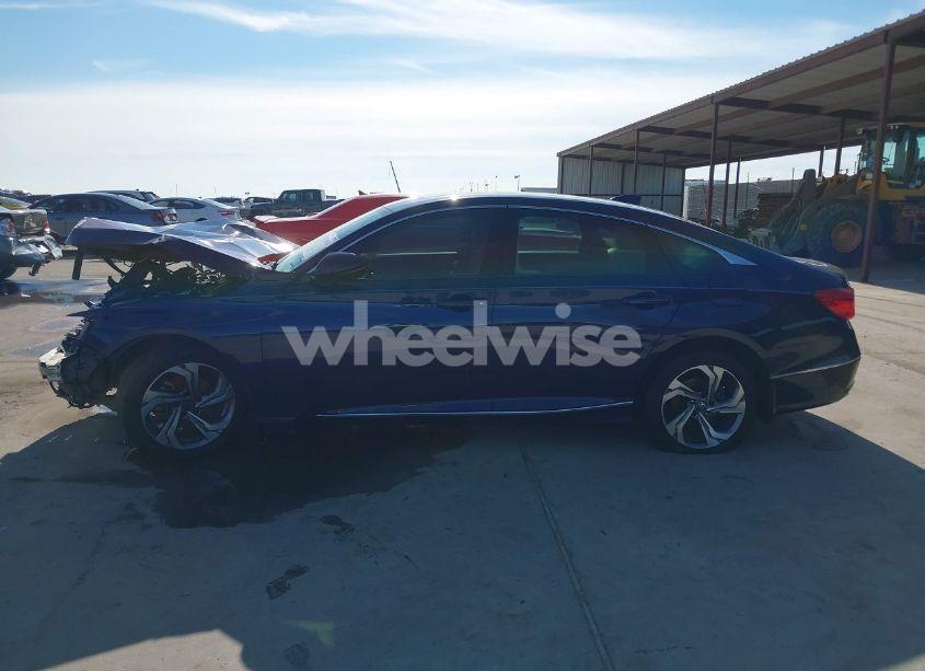Photo 15 of 2018 Honda Accord EX-L (VIN 1HGCV1F50JA067976)