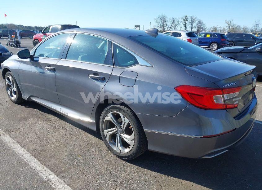 Photo 3 of 2018 Honda Accord EX-L (VIN 1HGCV1F50JA085250)