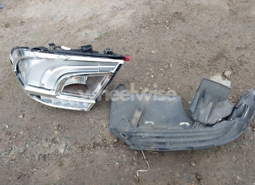 Photo 12 of 2018 Honda Accord EX-L (VIN 1HGCV1F50JA088522)