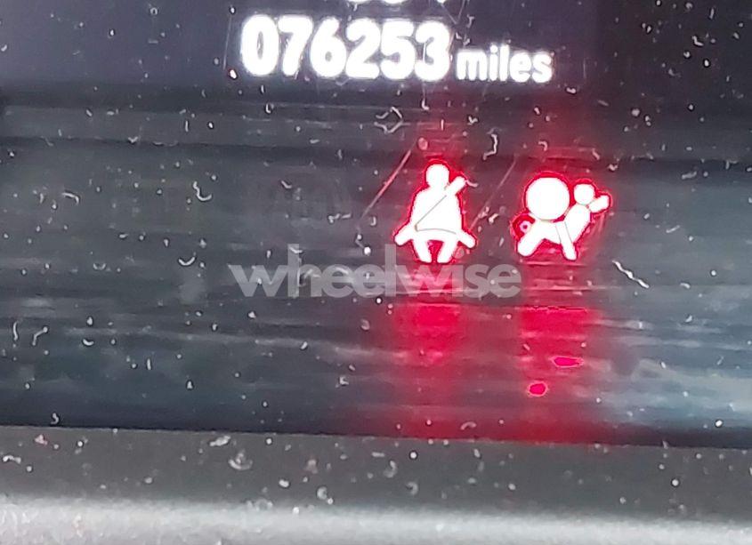 Photo 15 of 2018 Honda Accord EX-L (VIN 1HGCV1F50JA196140)