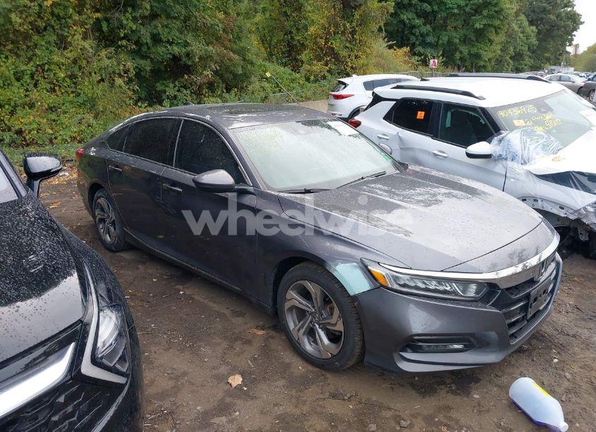 2018 Honda Accord EX-L (VIN 1HGCV1F50JA231985) main photo
