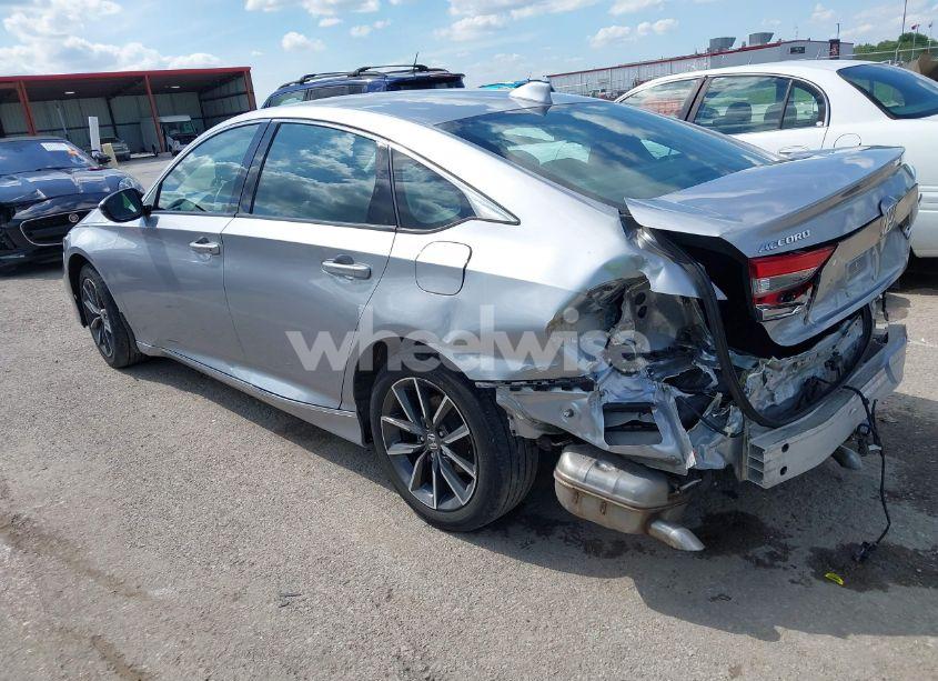 Photo 3 of 2021 Honda Accord EX-L (VIN 1HGCV1F50MA090405)