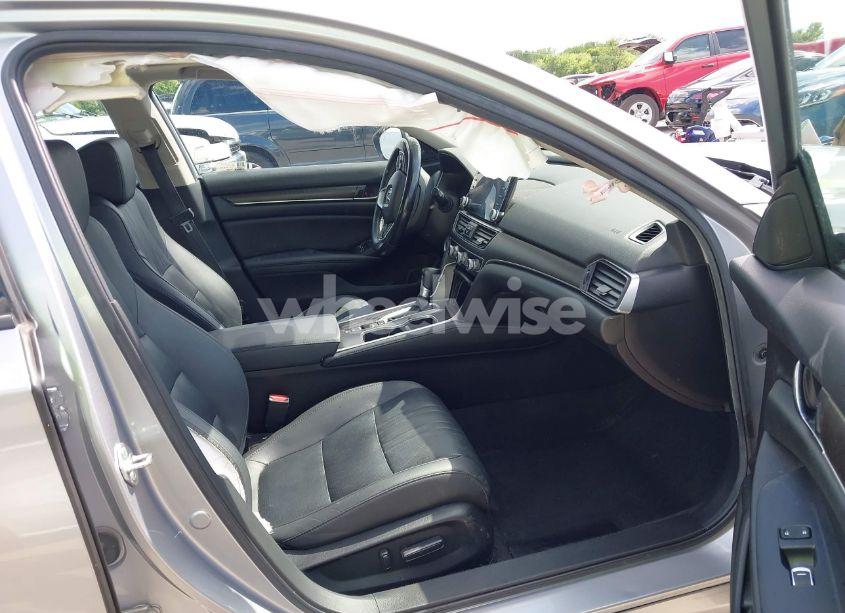 Photo 5 of 2021 Honda Accord EX-L (VIN 1HGCV1F50MA090405)