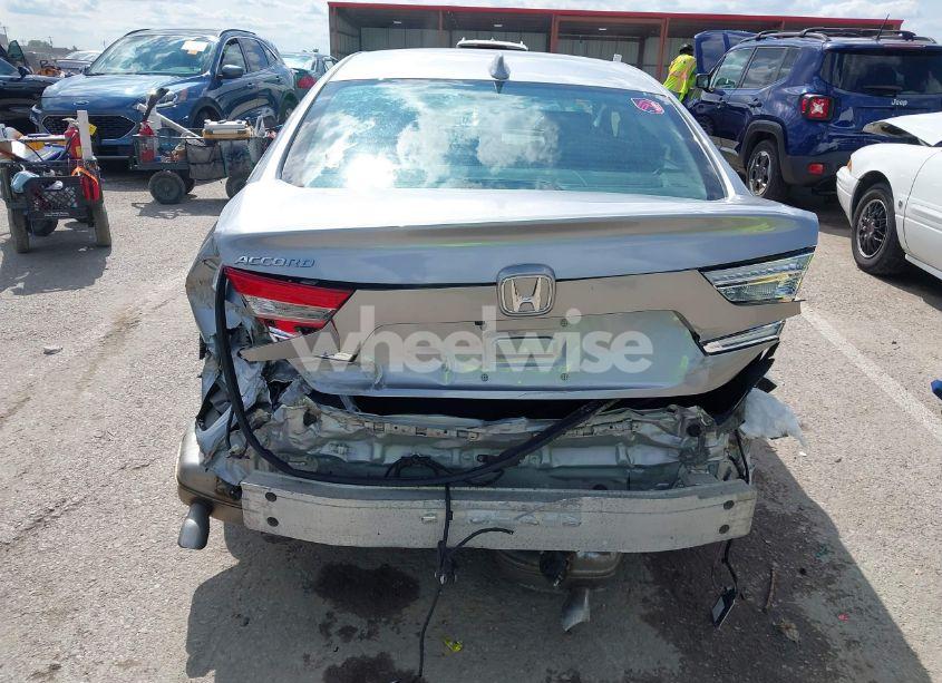 Photo 6 of 2021 Honda Accord EX-L (VIN 1HGCV1F50MA090405)